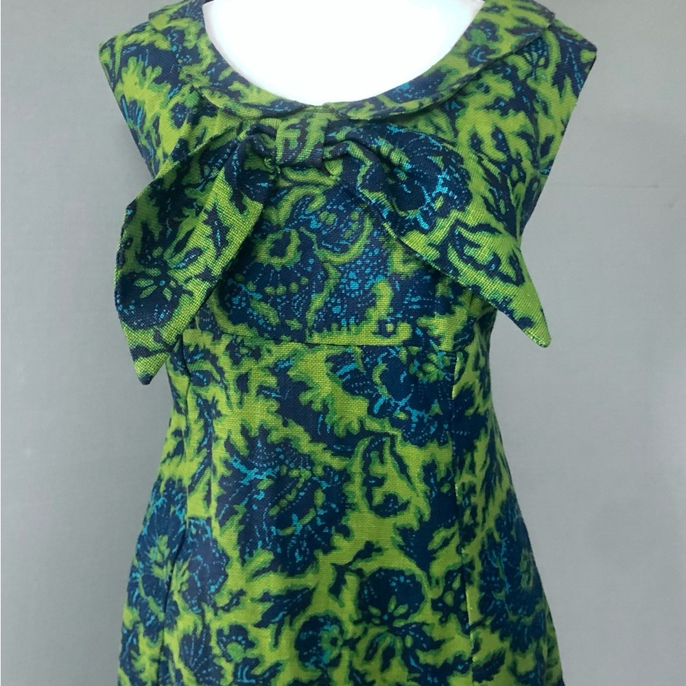 Vintage 1960’s Cotton Linen Floral Green and Blue Women's Shift Dress